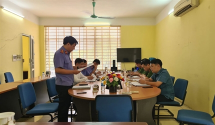 Viện KSND huyện Hoài Đức tiến hành kiểm sát trực tiếp công tác thi hành...